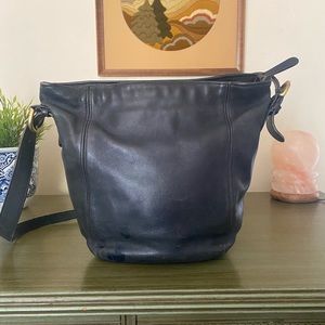 Vintage Coach Blue Leather Shoulder bag